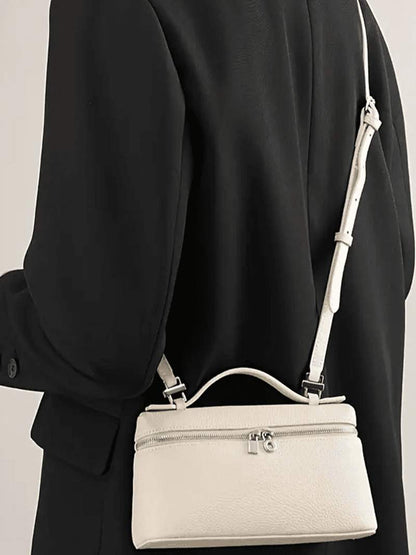 Aya™ | Un bolso compacto y elegante que realza cualquier look