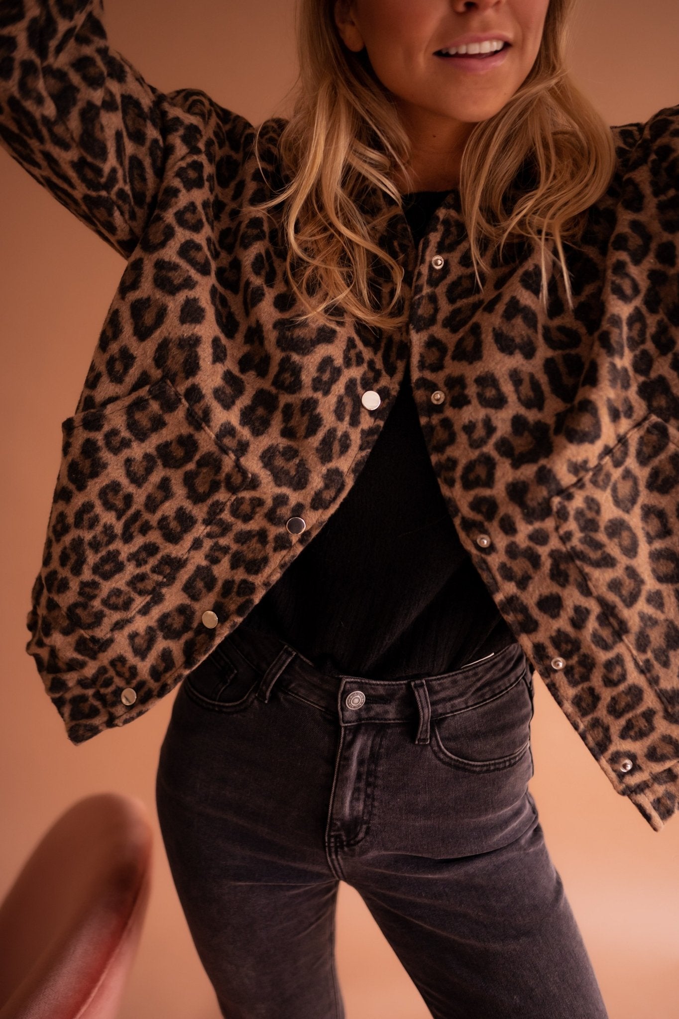 Charlene™ | Chaqueta moderna con un look elegante